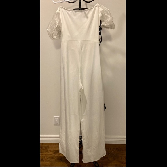 Chic white jumpsuit - Picture 2 of 3